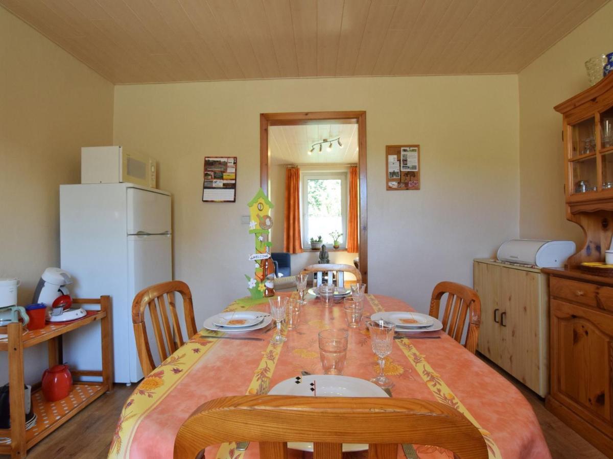 Cozy Holiday Home Near The Forest In Bovigny Gouvy Exterior photo